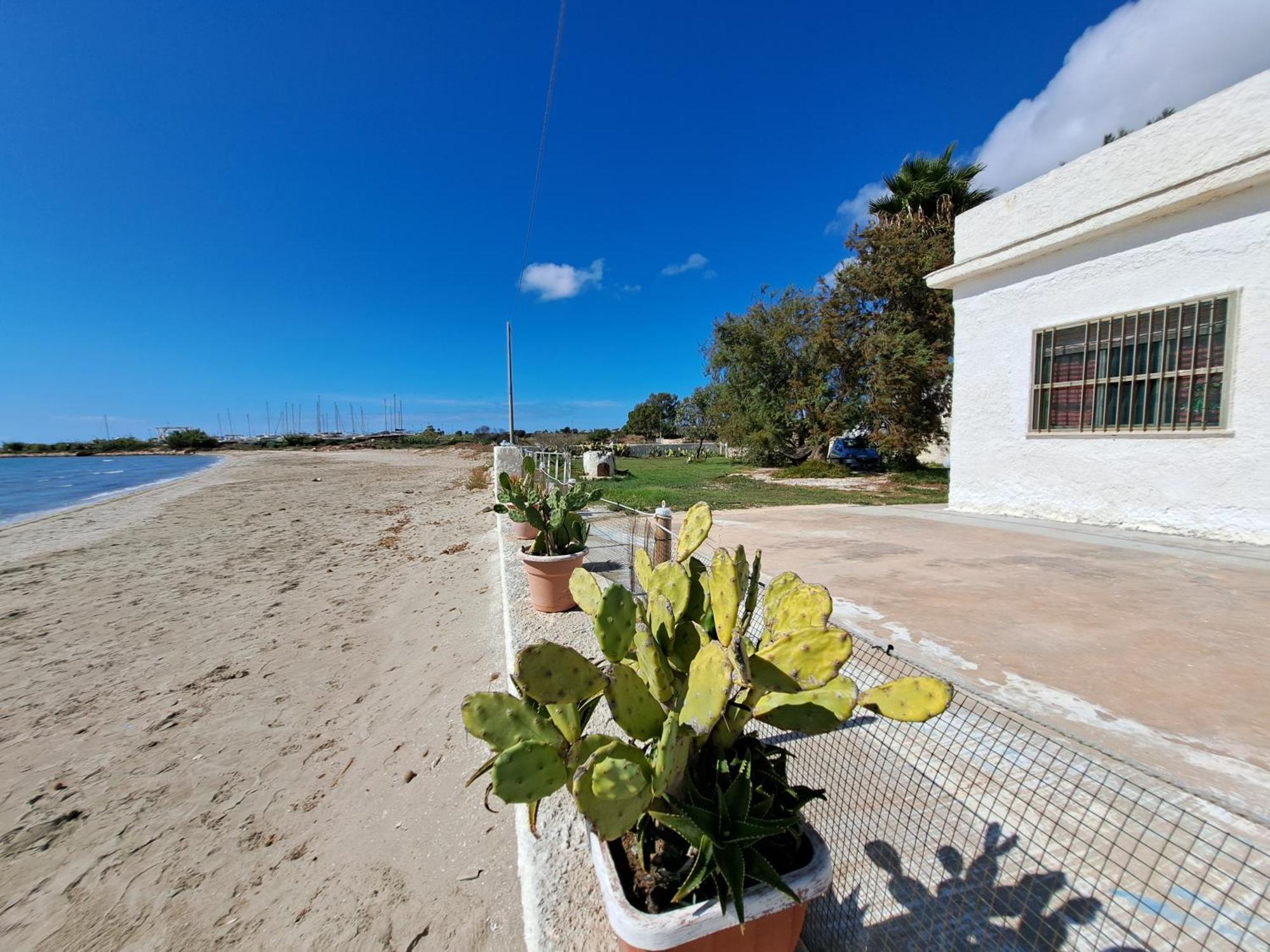 Villino Relax Villa Portopalo Di Capo Passero Exterior photo